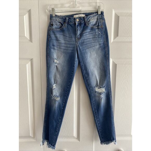 Kancan Women's 27 Mid‎ Rise Light Wash Skinny Jeans Distressed Denim - Picture 1 of 8